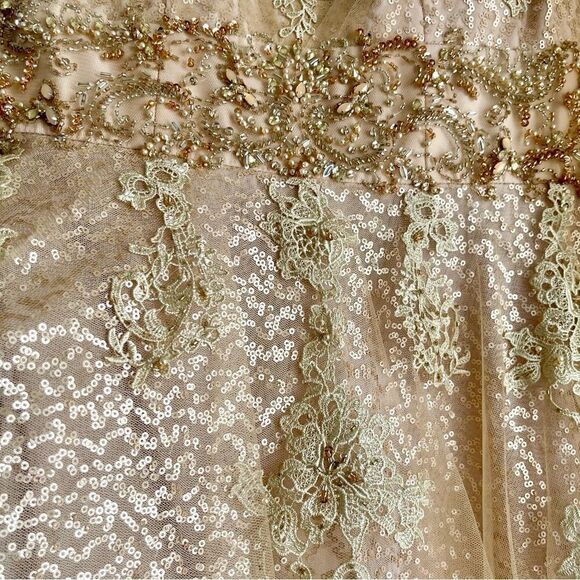 Val Stefani V-Cut Tulle Overlay Sleeve Sequin Bead Lace Embellished Gown Dress - Picture 11 of 17